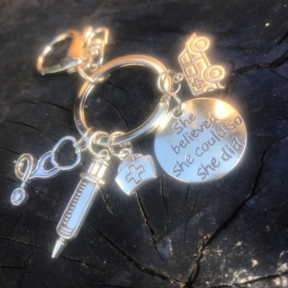 Holiday season gift Nurse/Doctor keychains - Picture 4 of 8